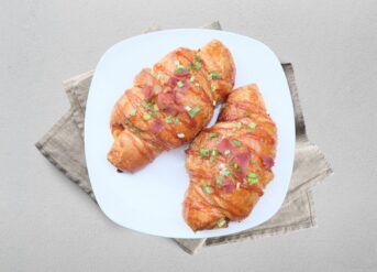 BACON_AND_CHEESE_CROISSANT[1]